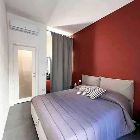 Apartman Pizzofalcone27 *