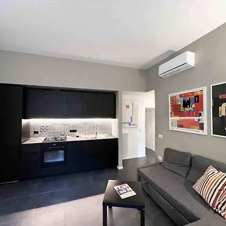Pizzofalcone27 Apartman